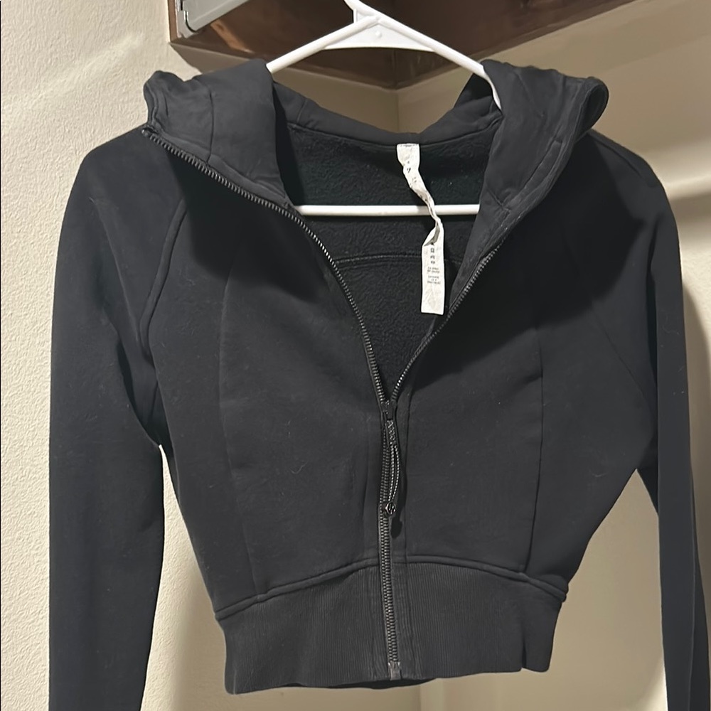 lululemon athletica Black Zip-Up Hoodie with Hood and Slim Fit